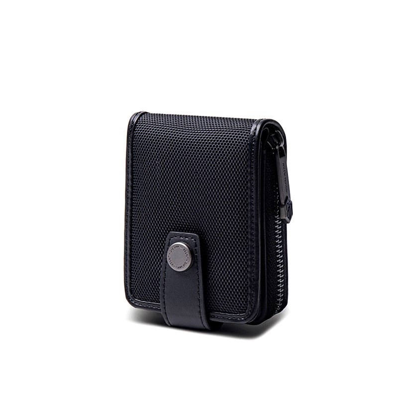 QB0012-7-min.jpg کیف کارت آرکتیک هانتر کد QB0012 - Image 1