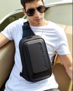 کیف کراس بادی آرکتیک هانتر کد XB00126 - Image 4