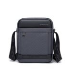 کیف دوشی آرکتیک هانتر کد K00162 - Image 4