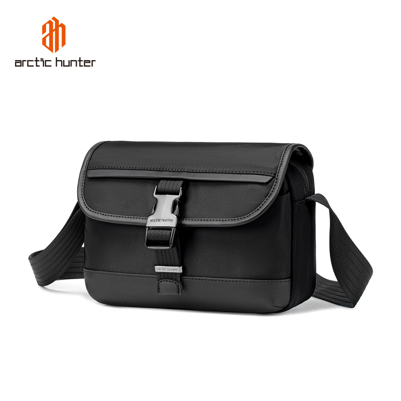 2-22.jpg کیف دوشی آرکتیک هانتر مدل kb00828 - Image 1